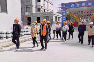 深入一線(xiàn)共學(xué)習(xí) 多元交流促成長(zhǎng)