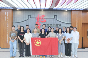 重溫紅色記憶 感受閱讀趣味——青春年少好讀書活動(dòng)