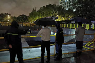 聞風(fēng)而動(dòng) 全面?zhèn)鋺?zhàn) 城投公司全力筑牢安全防線(xiàn)